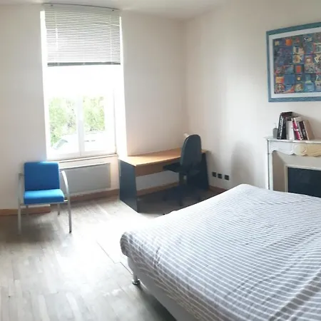 L'appart'hotel Vous Accueille Au Coeur De Chaumont 肖蒙