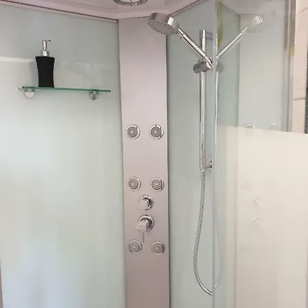 Appartement Le Studio Vous Accueille Au Cœur De Chaumont *